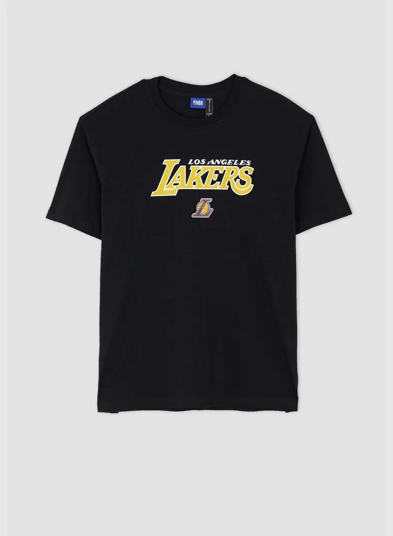 DeFacto Man NBA Los Angeles Lakers Licenced Boxy Fit Bike Neck Short Sleeve Knitted T-Shirt