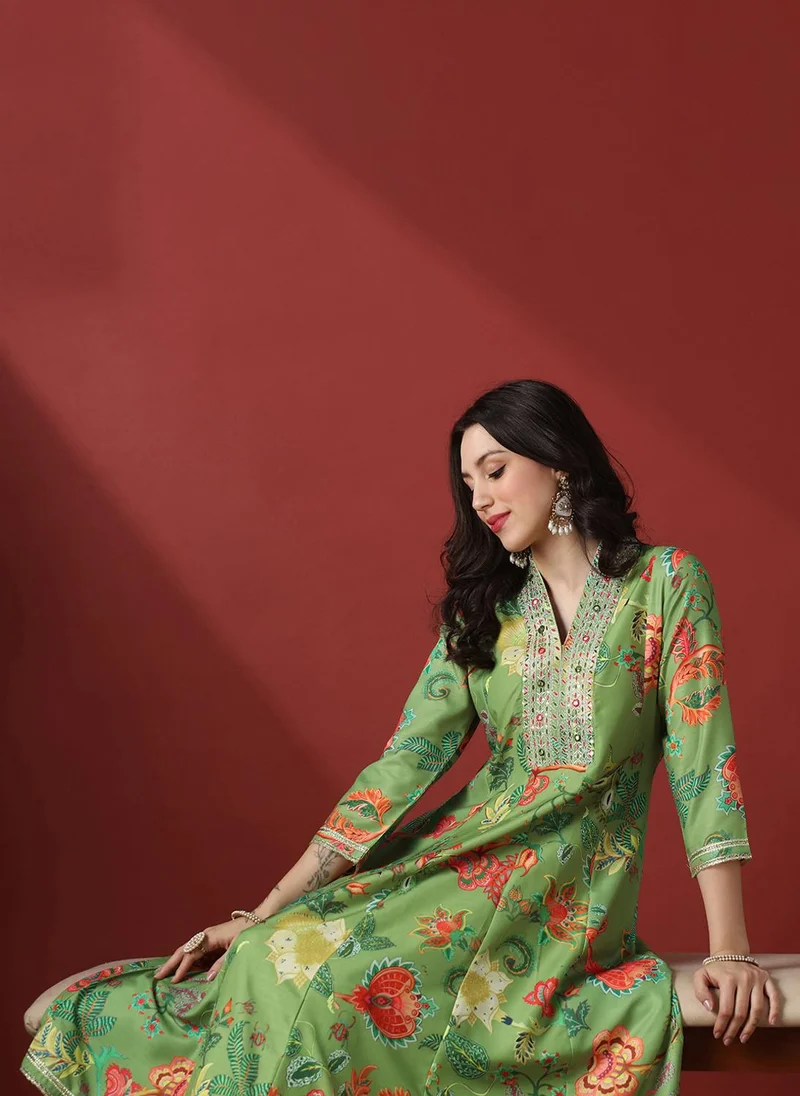 globus Globus Women Green Zari Embroidered V-Neck Panelled Floral Print Anarkali Kurta With Pants Festive Set
