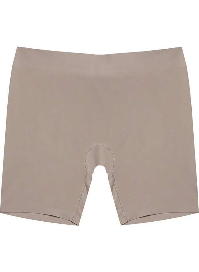 Magic Form 647 Seamfree Fabric Seamless Long Leg Shorts Panties