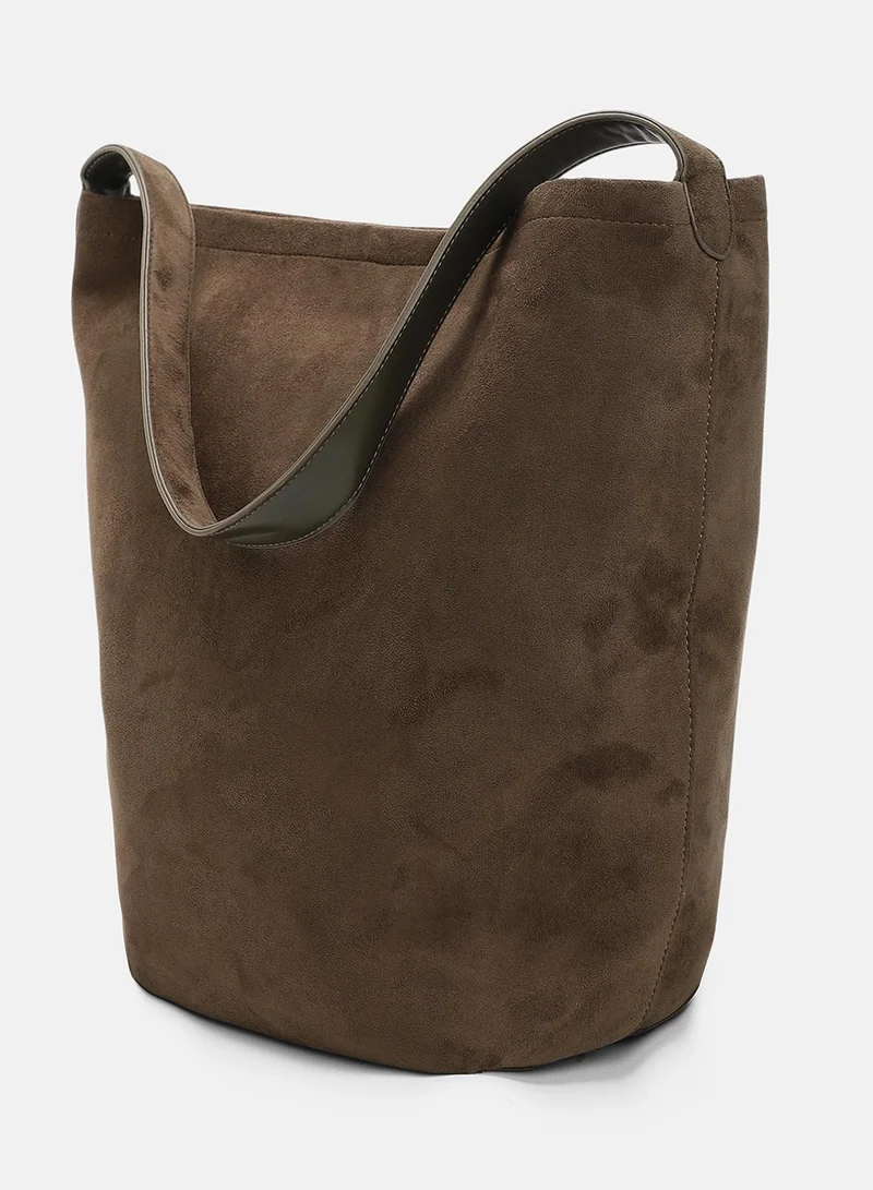 Haute Sauce Solid Zip Lock Regular Suede Hand Bag For Women