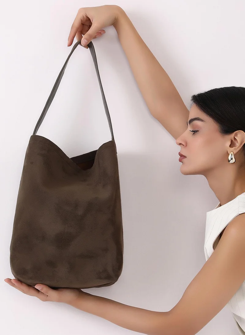 Haute Sauce Solid Zip Lock Regular Suede Hand Bag For Women