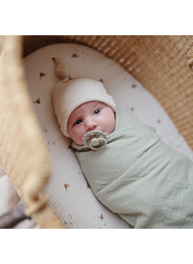 Mushie Swaddle Sage - Image 5