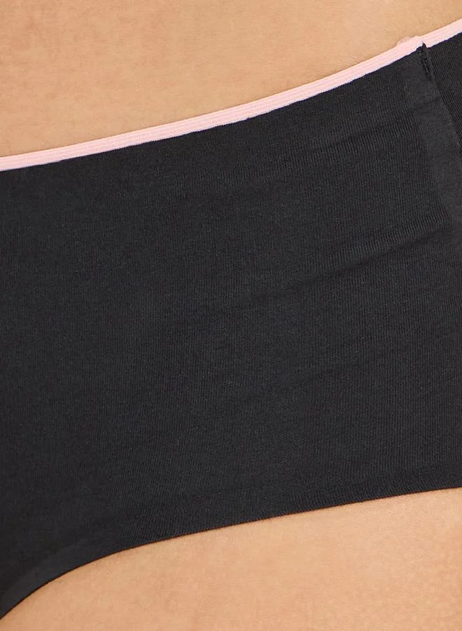Styli Pack of 4 - Cotton Contrast Bonded Elastic Shorts