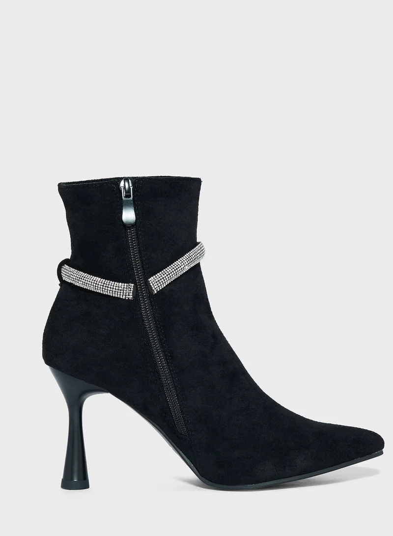 ترافل من نمشي Embellished Ankle Boots