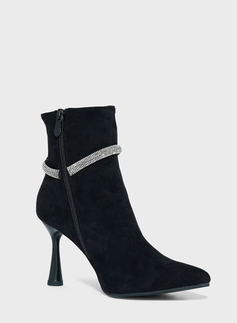 ترافل من نمشي Embellished Ankle Boots