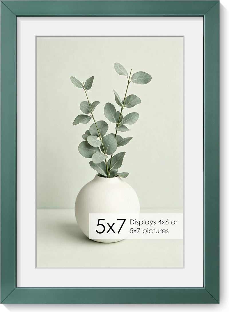 Fun Memories إطار صور ألومنيوم 5x7 من ذكريات ممتعة - إطارات صور ألومنيوم 5x7 مع حشوة قابلة للإزالة مقاس 4x6 - مثالي للعرض على الحائط أو الطاولة - يتضمن ملحقات تعليق وخطاف حائط (أخضر، عبوة واحدة) - Image 1