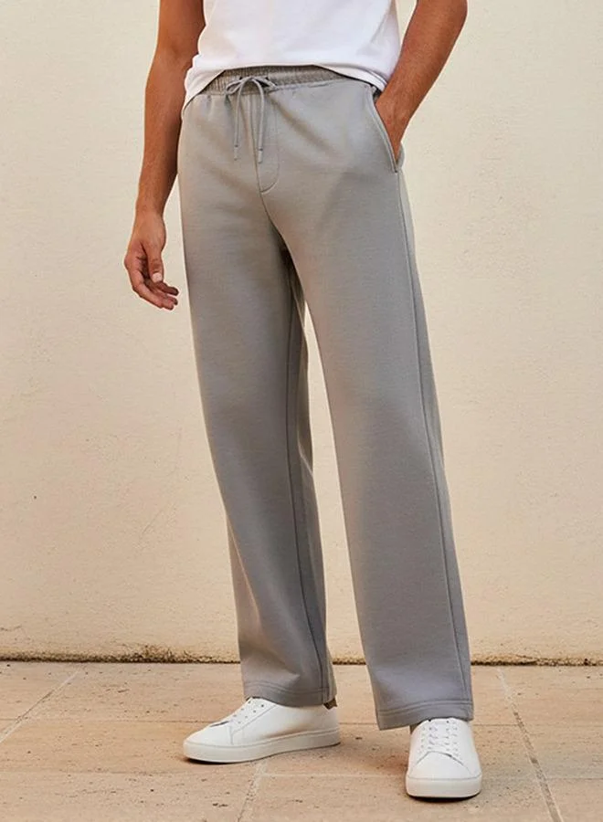 سبلاش فيڤ Men Straight Fit Joggers with Drawstring Closure