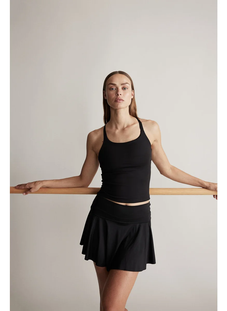 H&M Integral-Bra Sports Strappy Top In Drymove