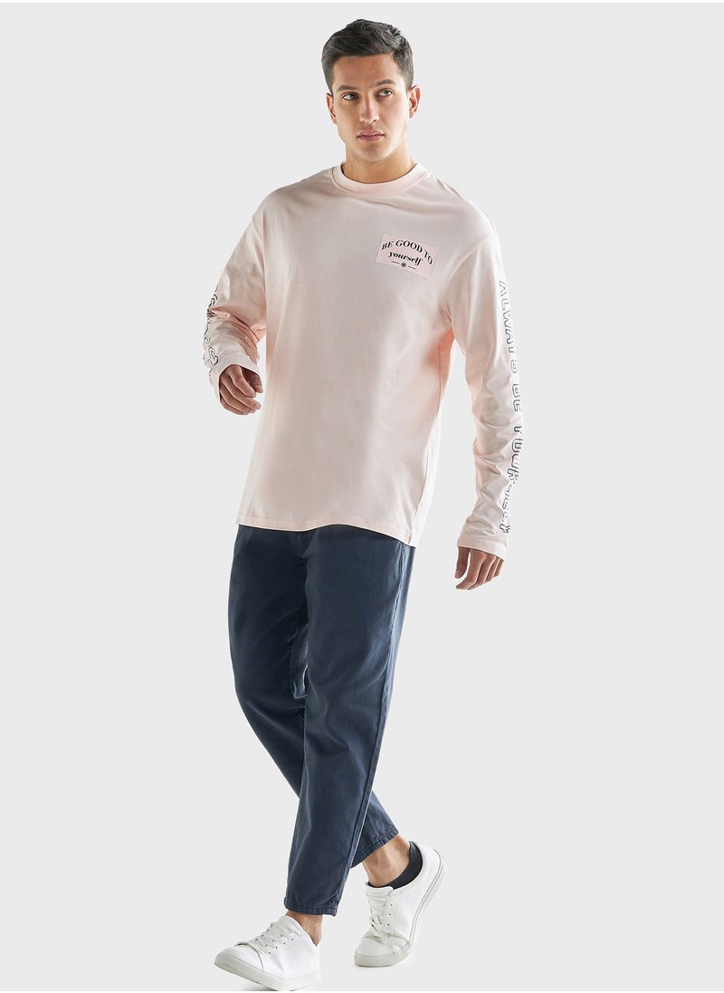 FAV Graphic Print Crew Neck T-Shirt  - Image 4