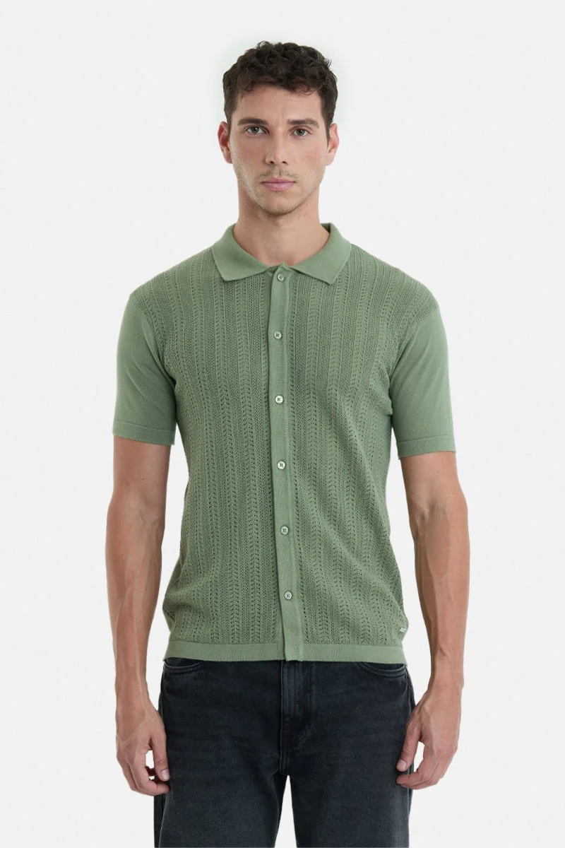 SNITCH Olive Textured Half Sleeve Regular Fit Vacation Shirt
