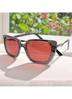 Authentic Armando Cavelli sunglasses, crafted from carefully selected premium acetate for a luxurious look and longevity with extensive use. This model combines modernity and classic style, with a raw grey acetate front and gunmetal -plated metal temples to complete your luxury look. Comes with premium polymer lenses offer UV400 protection in a red.