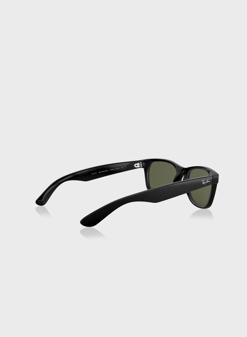 Ray-Ban 0Rb2132 Wayfarer Sunglasses - Image 4