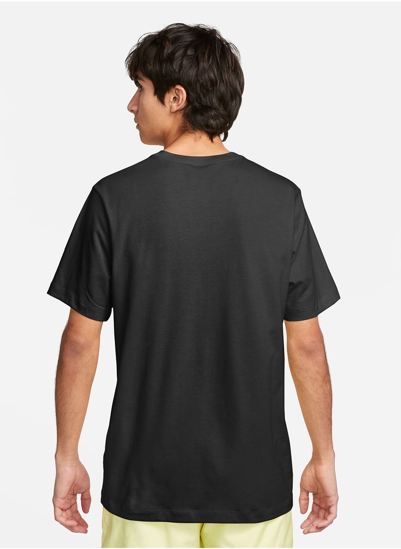 Nike NSW Club T-Shirt  - Image 2