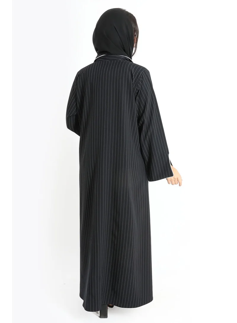 IKKXA Royal Collar Sriped Black Abaya AIK6067