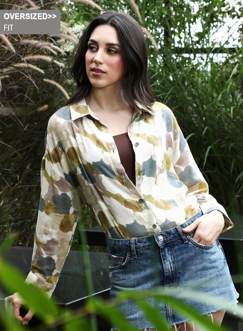 بينيا كولادا قميص نسائي واسع بطبعة تجريدية