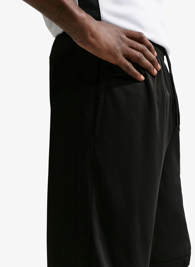 Nike BLACK M NK DF DNA ACD 11IN SHORT for Men | Best Price UAE
