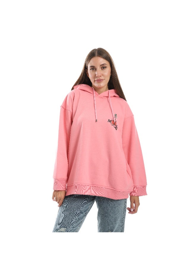 Caesar Women's oversized hoodie with printed crisscross back - Image 2
