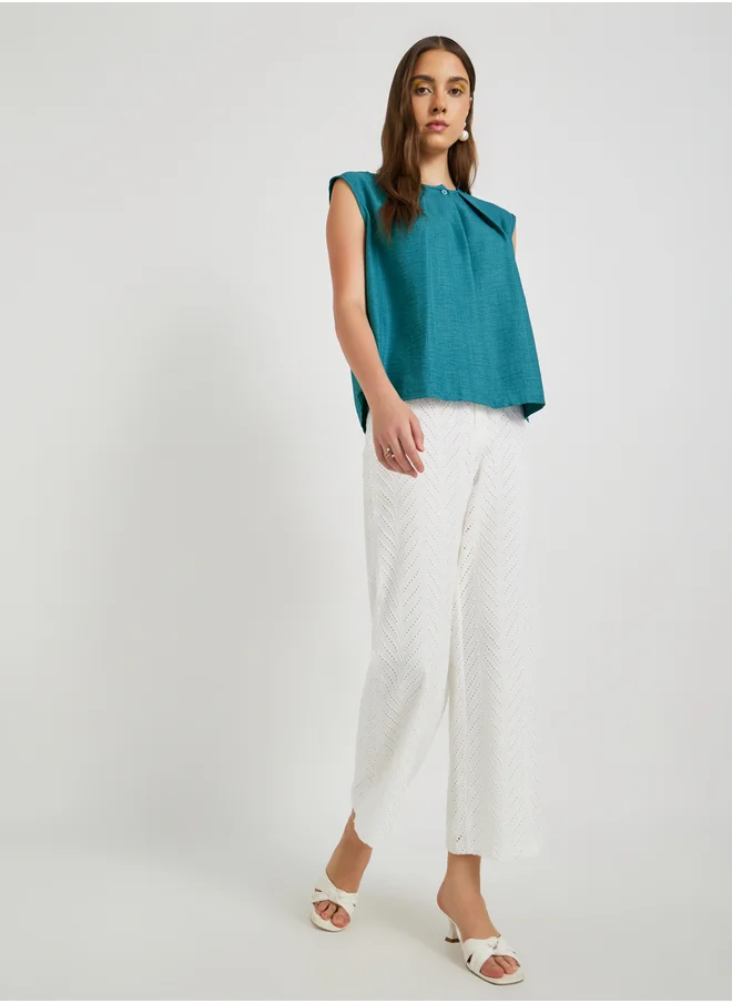 Styli Solid Pleated Sleeveless Round Neck Top
