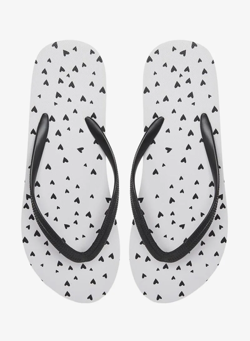 Styli Styli Heart Print Flip Flops