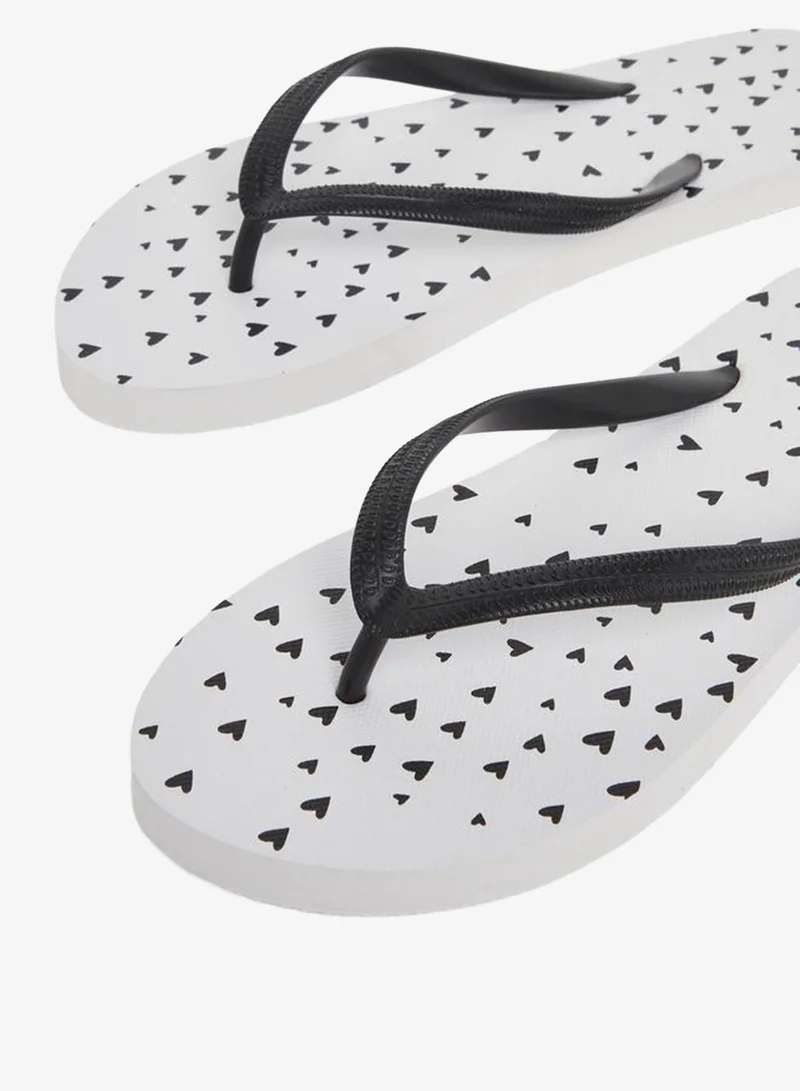 Styli Styli Heart Print Flip Flops