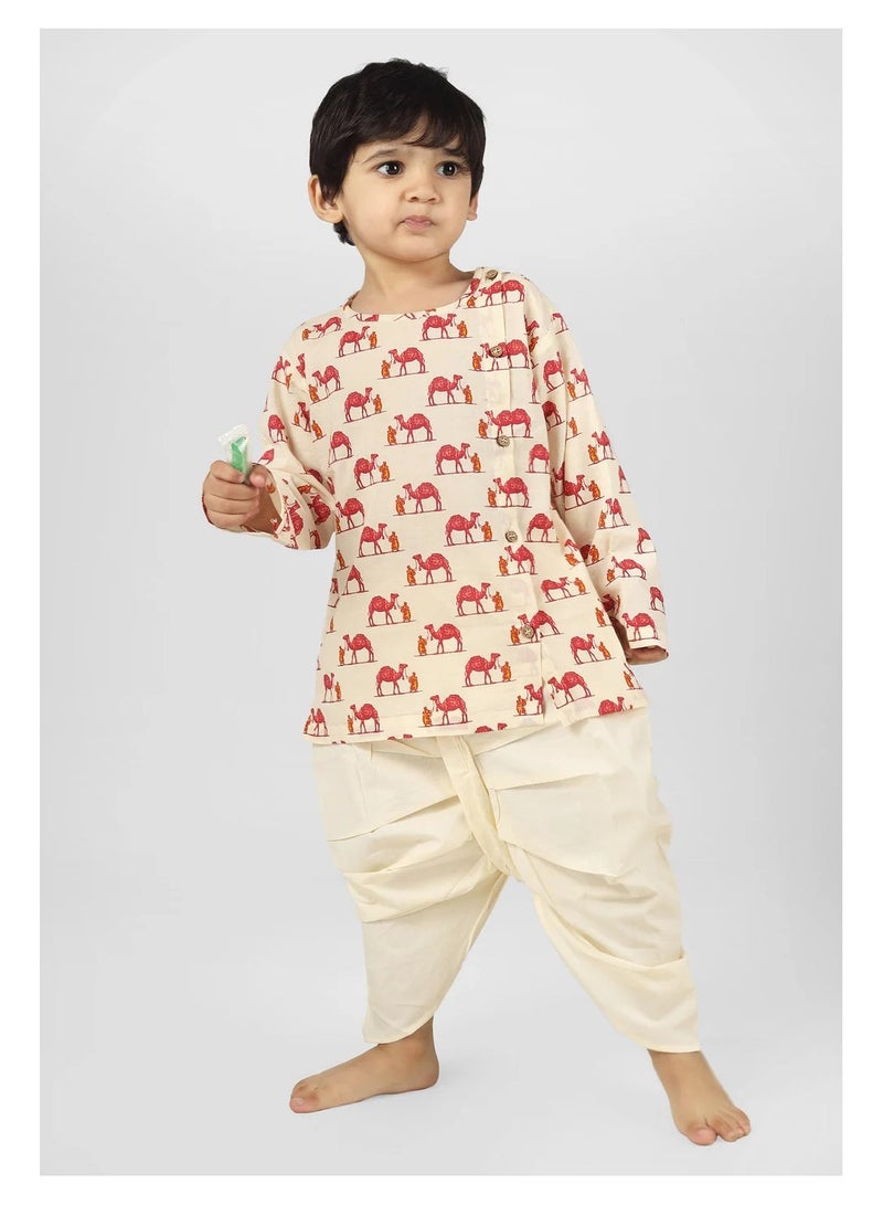 بولكاتوتس بلوزة أنجراكا بطبعة الجمل بأكمام طويلة من Polka Tots مع دوتي - كريمي (3 سنوات - 4 سنوات)  - Image 3