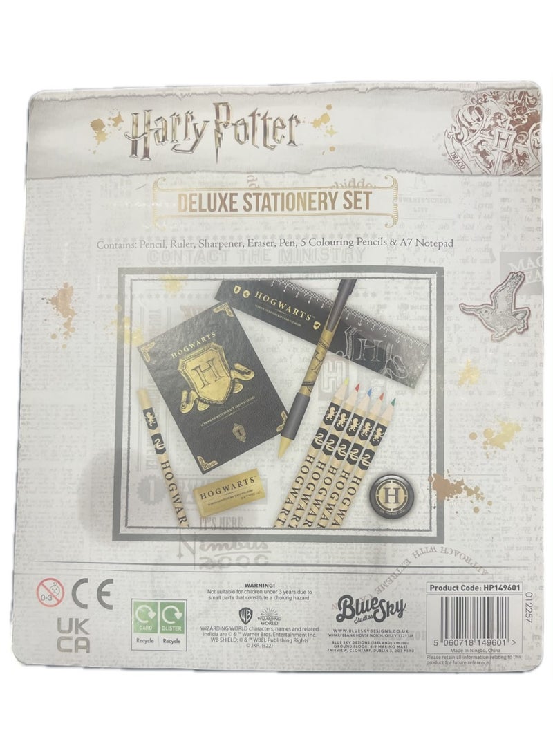 HARRY POTTER  DELUXE STATIONERY SET - Image 1