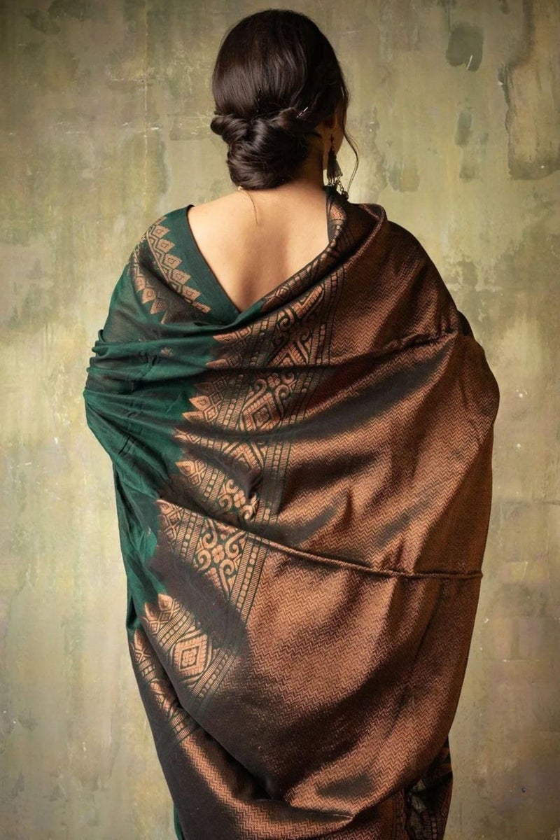 SGF11 Women's Kanjivaram Soft Cotton Linen Silk Saree With Blouse Piece (Dark Green) - Image 4