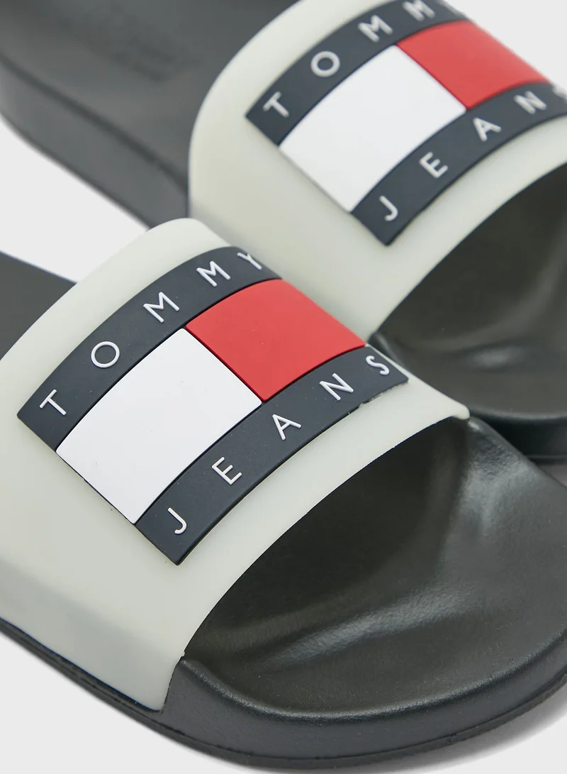 TOMMY HILFIGER Logo Pool Slides