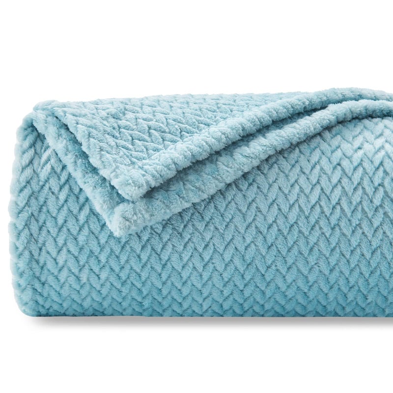 NEWCOSPLAY Super Soft King Blanket Light Blue Premium Silky Flannel Fleece Leaves Pattern Lightweight Bed Blanket All Season Use Light Blue King90x110