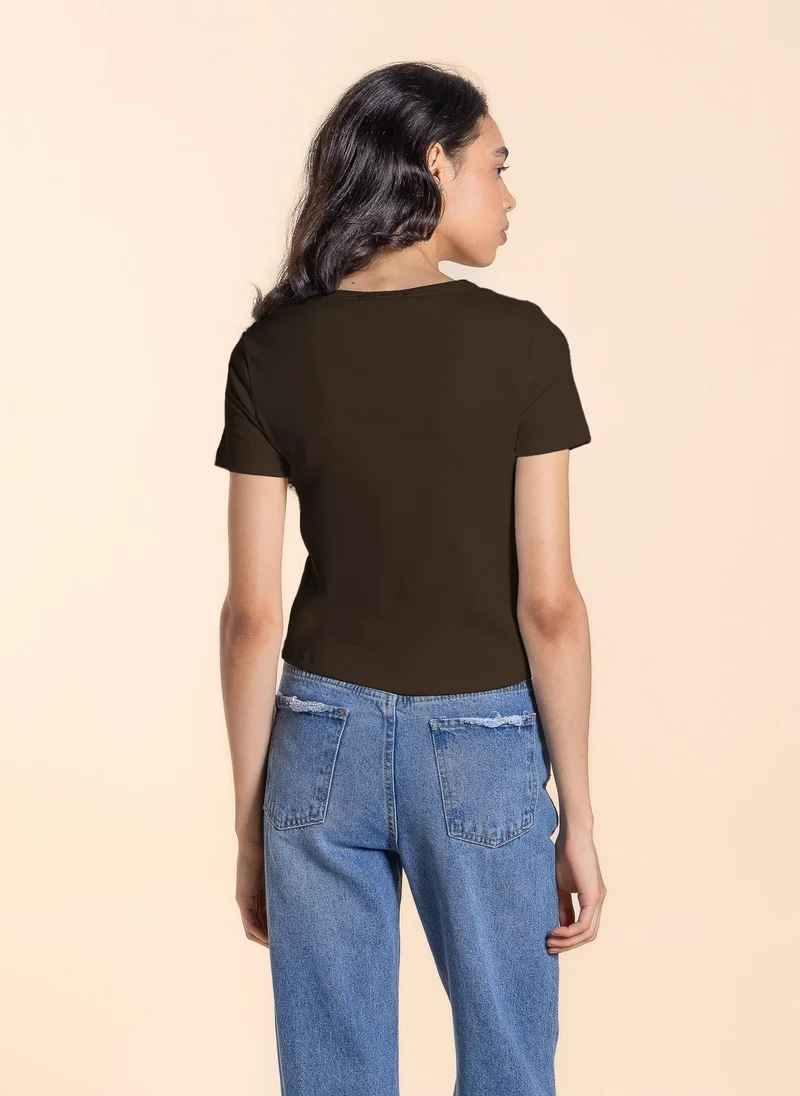 SHAPES WIDE NECK BASIC T-SHIRT