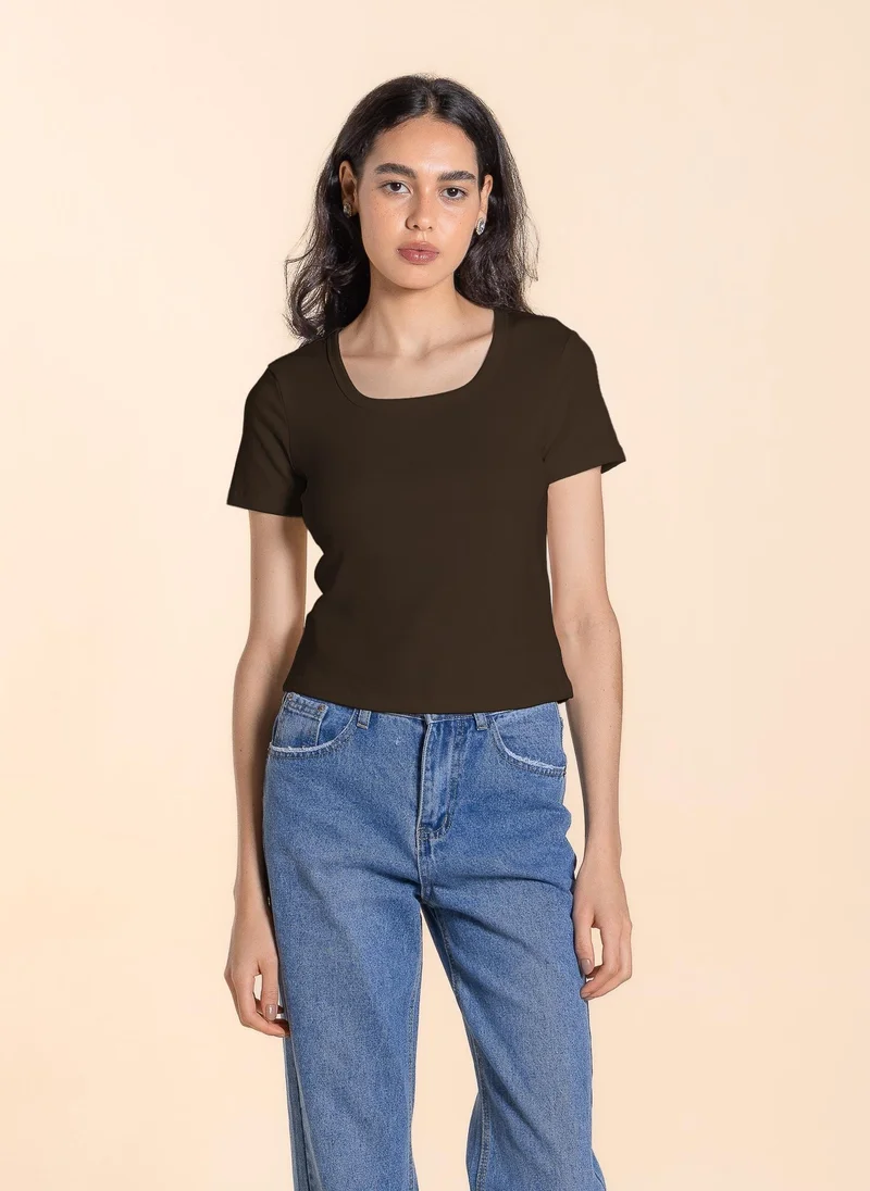 SHAPES WIDE NECK BASIC T-SHIRT