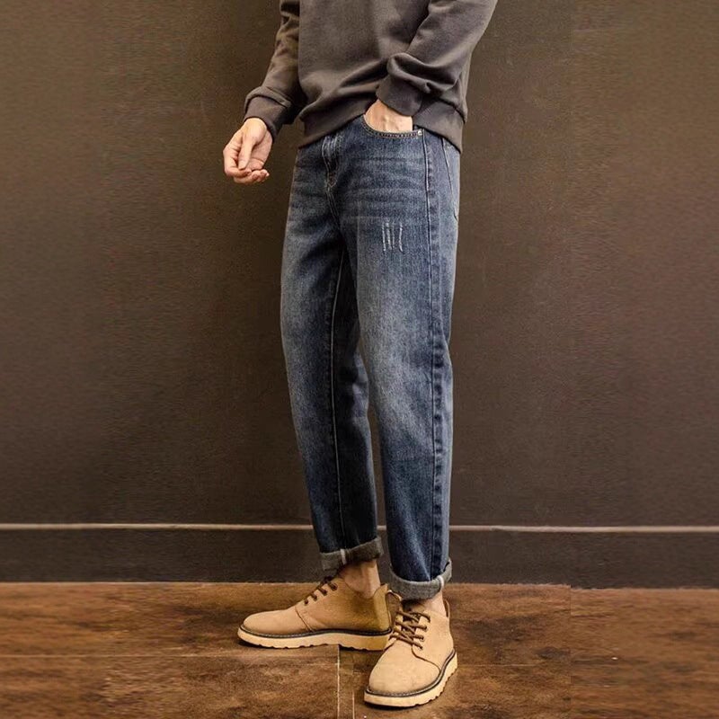 Unisex Classic Denim Jeans Loose Fit Daily Outdoor Wear - Image 3