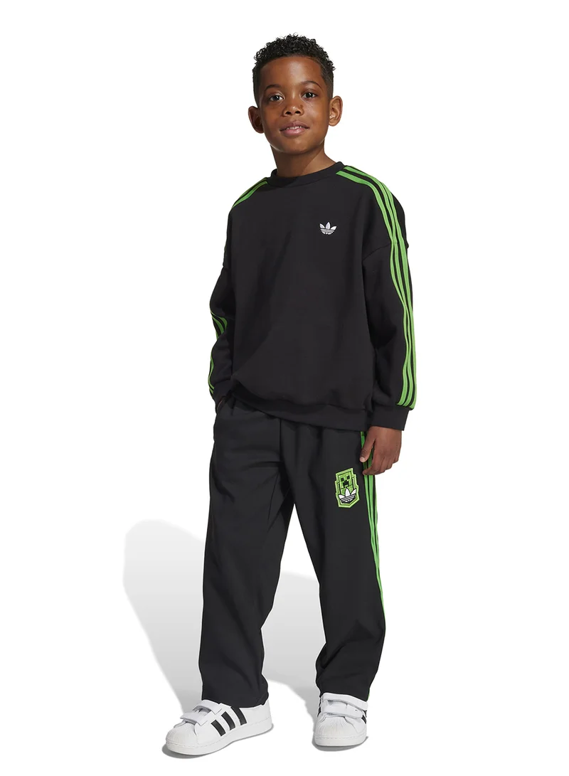 adidas Originals Essential Tracksuit Set