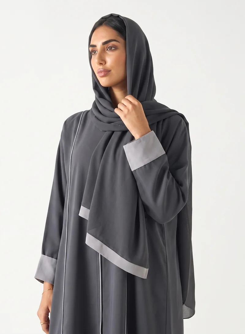 Hadiyath Al Madinah Basics Contrast Trim Abaya - HM