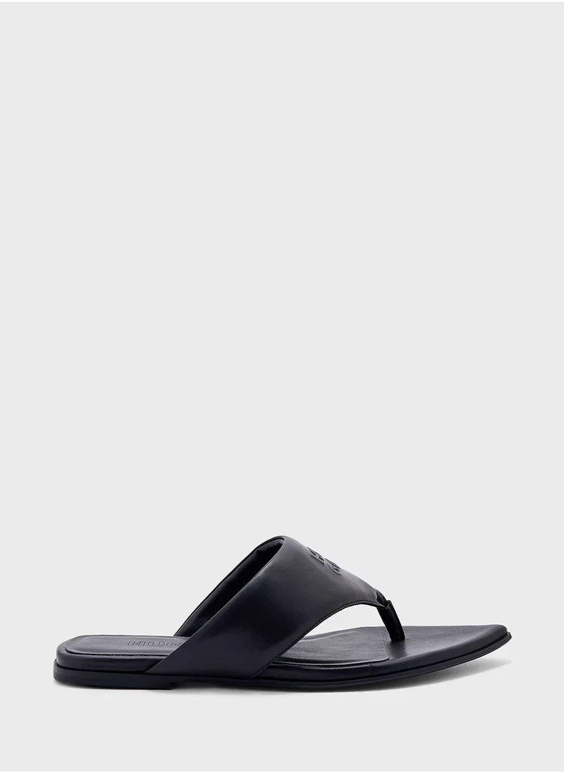 هوجو Ellye Side Strap Flat Sandals