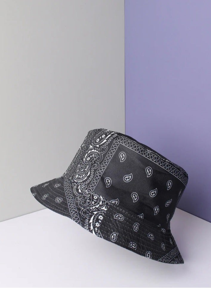 PRASHA Black Vintage Bucket Cap