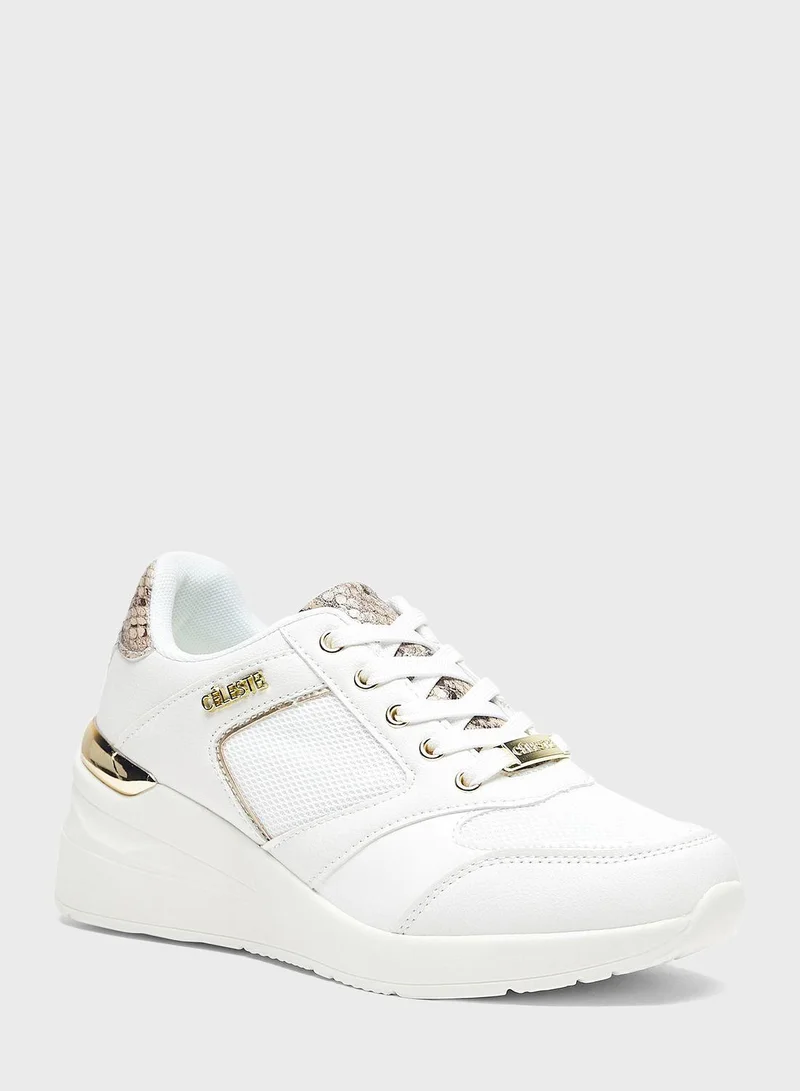 سيليست Lace Up Low Top Sneakers