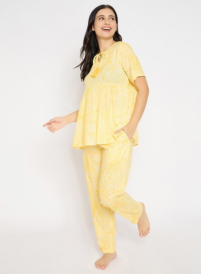 Clovia Printed Short Sleeve Peplum Top and Pyjama Set - Image 3