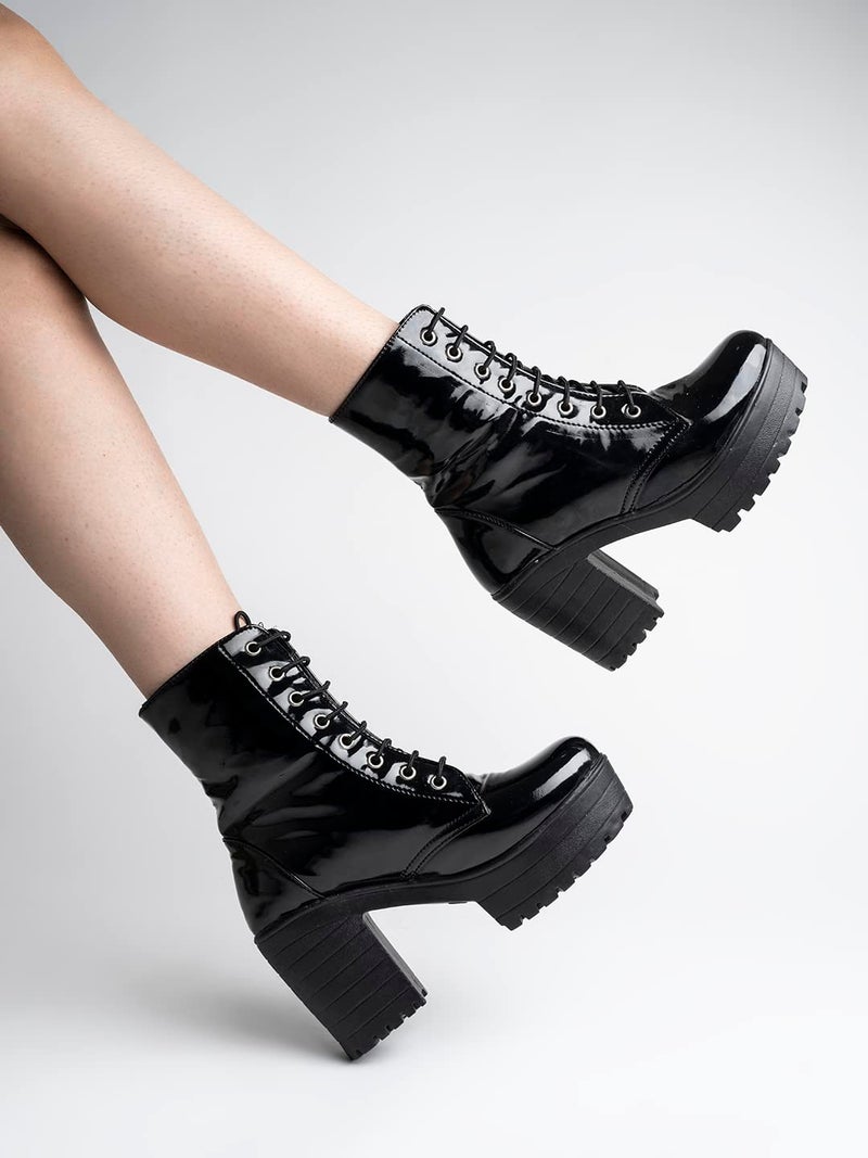 Shoetopia بوتات نسائية وفتيات من شوتوبيا بكعب كتلة مزخرف - Image 1