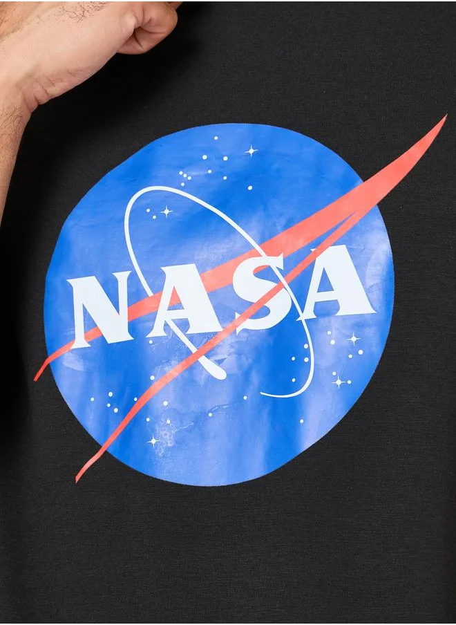 Styli NASA Logo Print T-Shirt & Shorts Set