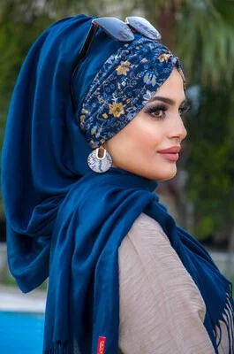 عيشة تستور Aisha Hijab Flower Patterned Ready-Made Shawl