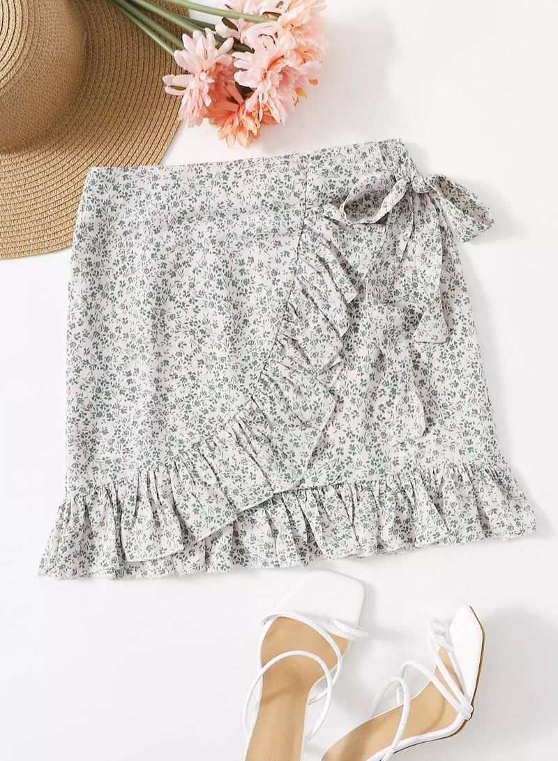 Ditsy Floral Knot Side Ruffle Hem Skirt - Image 1