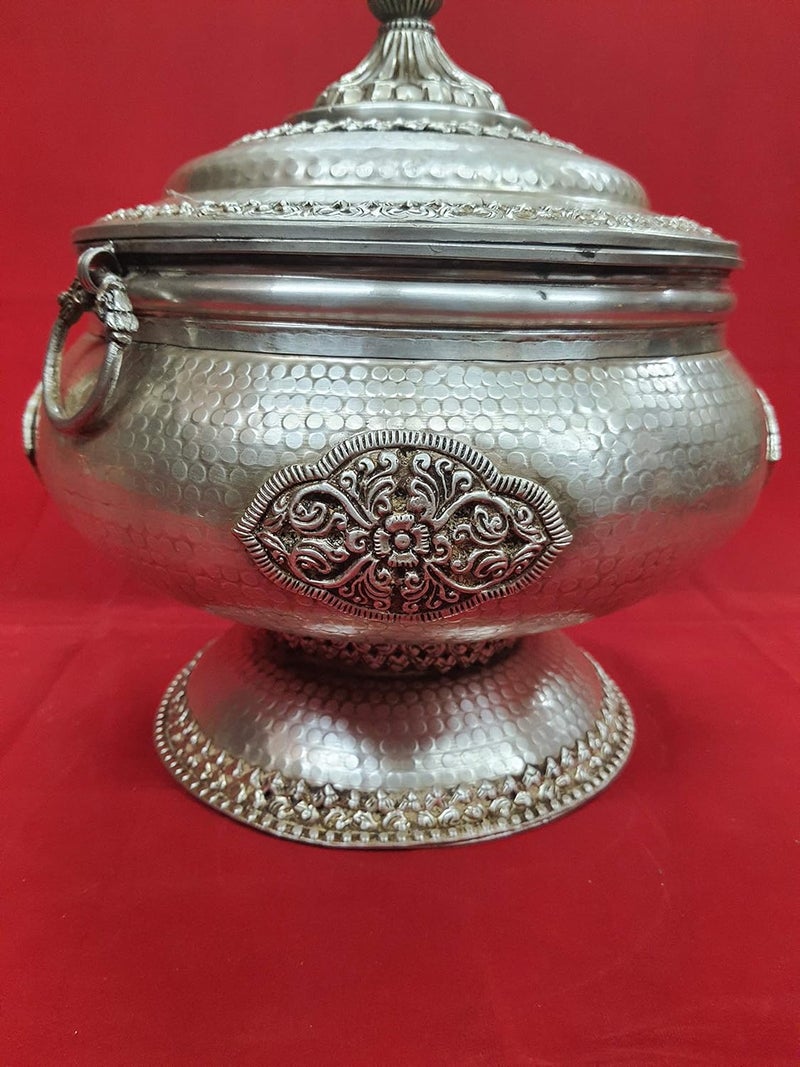 NIM NIM Brass silver platted antique finish round box with lidcontainerdecoration boxtable top showpiecemultipurpuse storage box totally handcarved by indian skilled craftmen  - Image 4