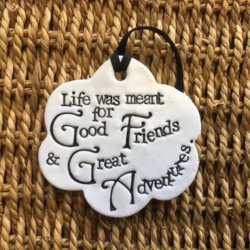 كلاراكو زينة صداقة على شكل زهرة من الطين، زينة زينة عيد الميلاد المعلقة على شكل زهرة من السيراميك، لوحة صداقة لشجرة عيد الميلاد محفور عليها كلمات دافئة (#3) - Image 2