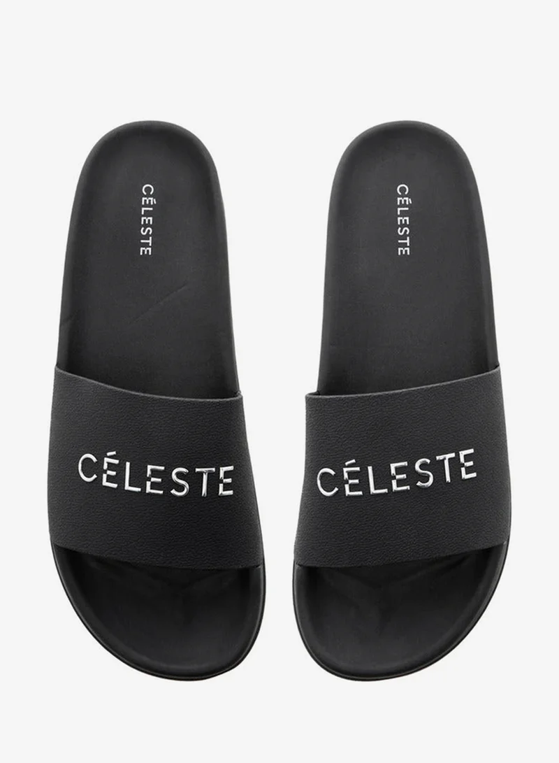 سيليست سلايدز نسائية بشعار مميز