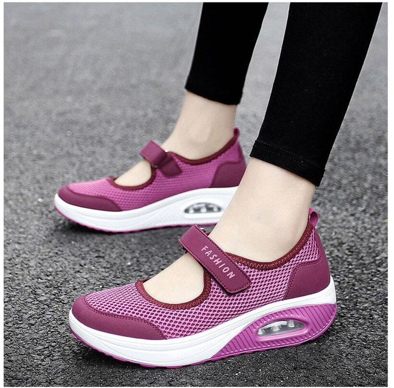 Unisex Casual Sneaker Shoes - Image 1