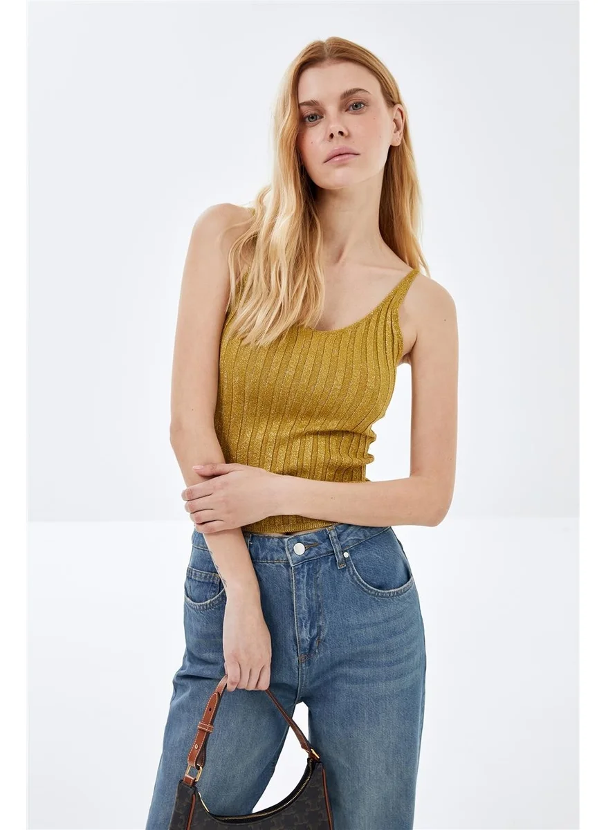 Pieces Of Melon Mustard Strap Lurex Knit Undershirt