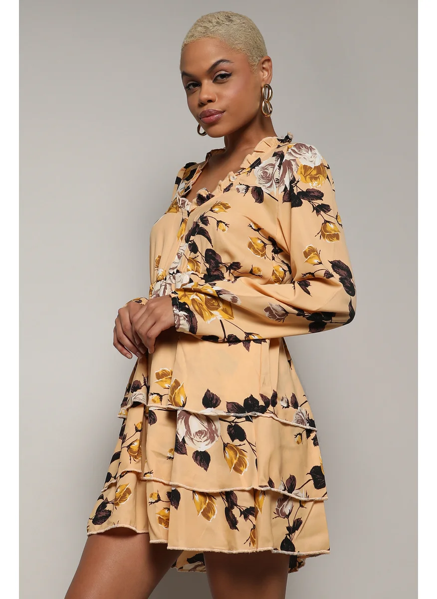 كامبوس سوترا Women's Pale Yellow Roses Mini Dress
