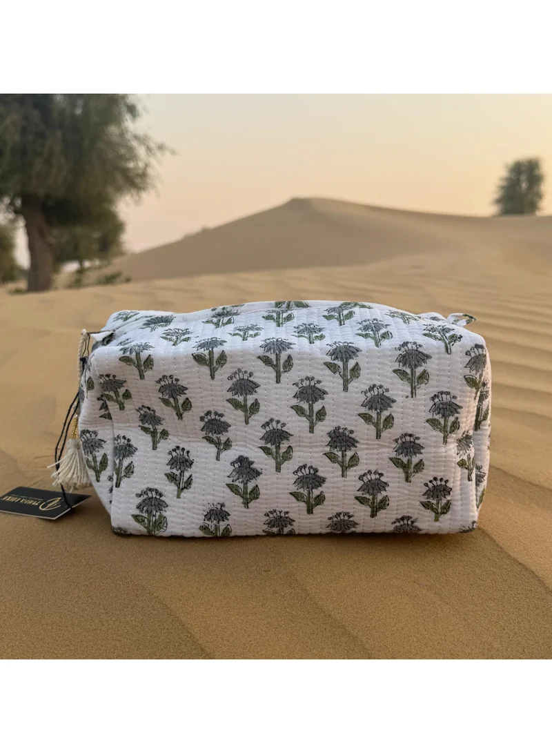 تحفة لوكس Tohfa Luxe Mees Handmade Block Printed Pouch