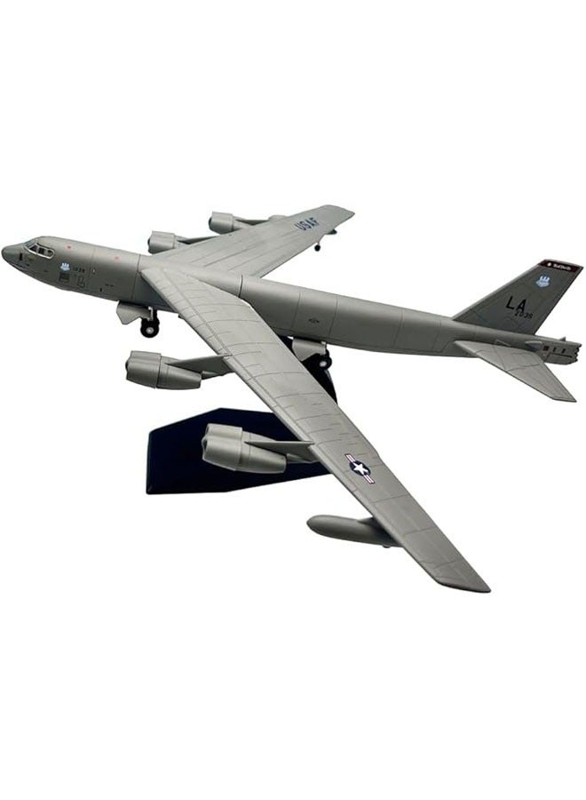general 1/200 Scale B-52 Stratofor Long Range Subsonic Jet Powered Strategic Bomber Metal Military Alloy Aircraft Model Gift Ornament Collection - Image 2